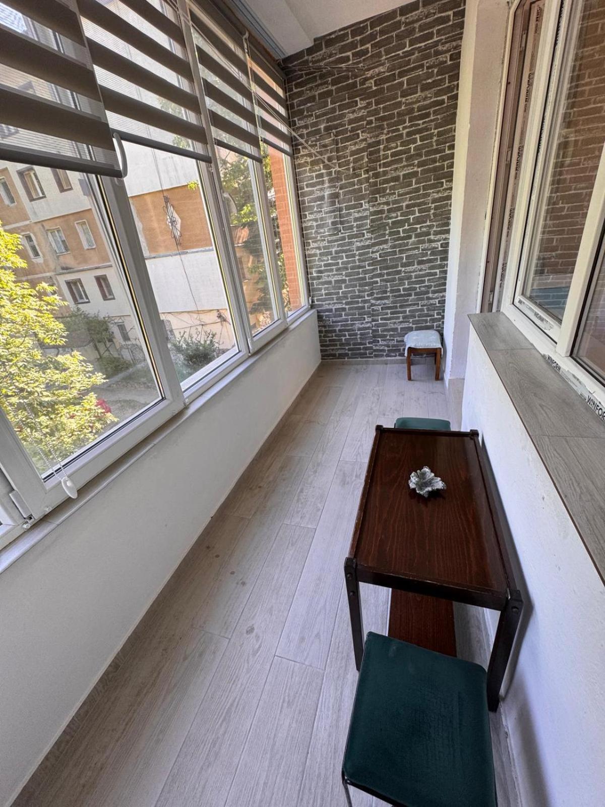 Linen Tree Apartment Băile Herculane Esterno foto